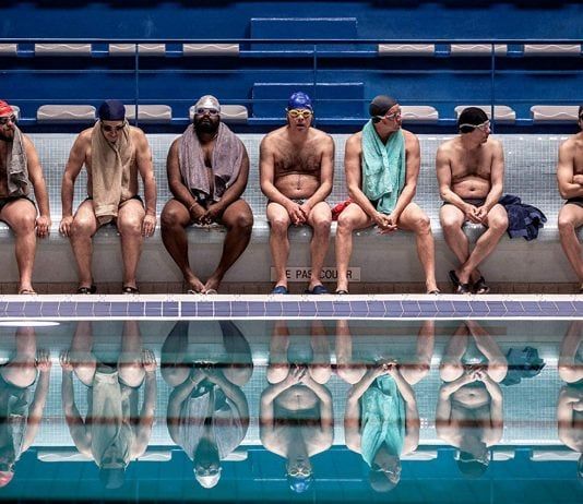 Image from the movie Le grand bain (2018)